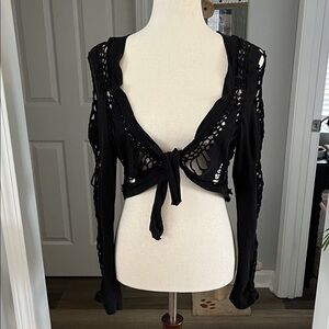 Vintage Boho Style Long-Sleeve Black Tie-Front Crochet Accent Shrug
